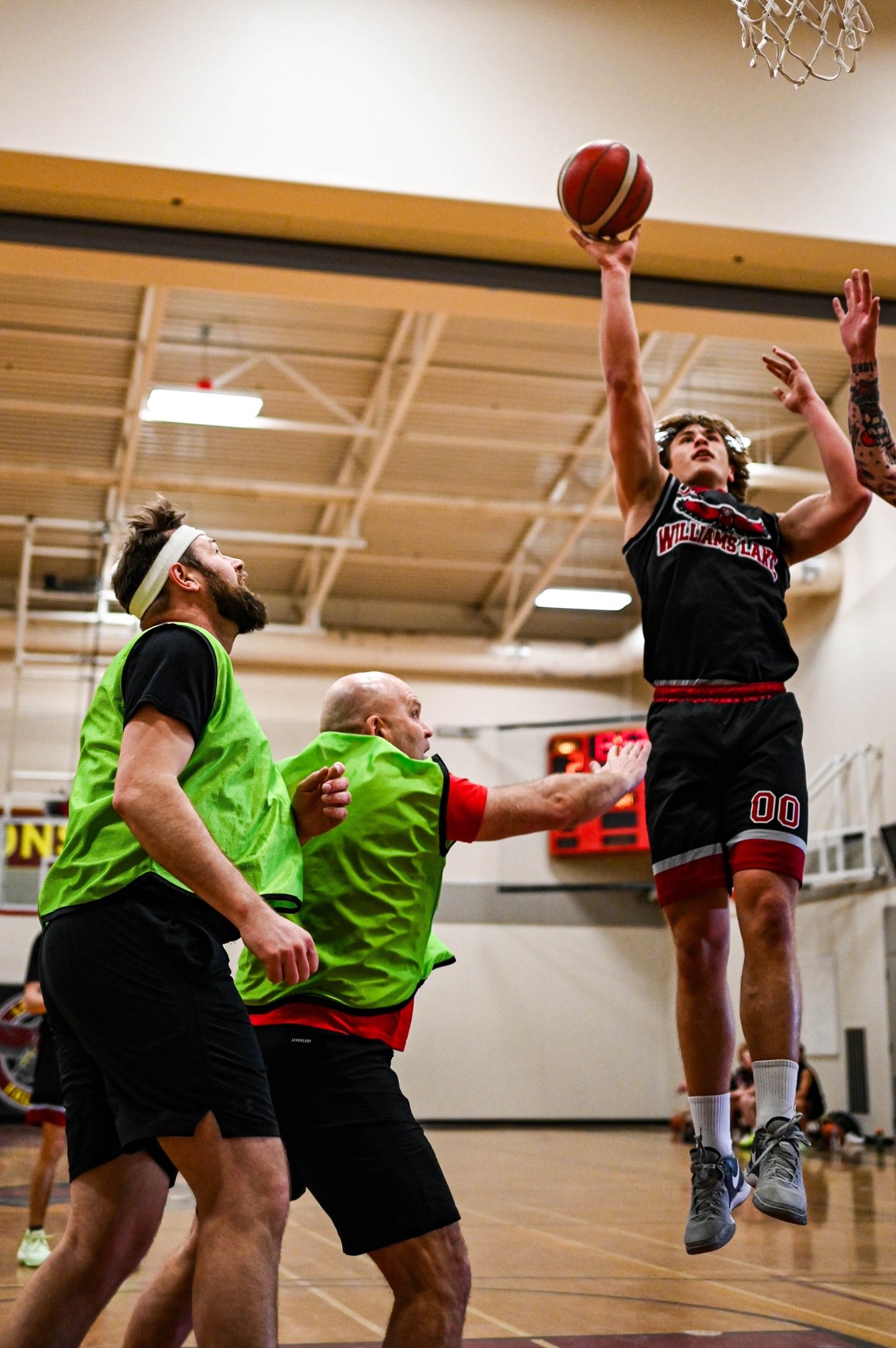 Students Dominate on the Court